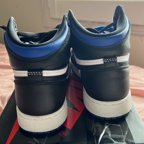 Air Jordan 1 retro high OG GS - Picture 3 of 5
